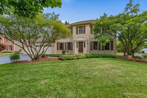 1513 Fox Chase Blvd, Saint Charles, IL 60174