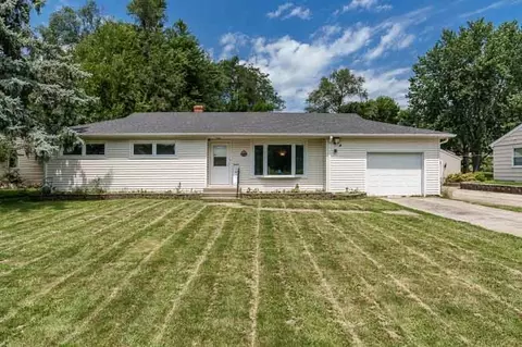 2424 Lindale Rd, Rockford, IL 61109