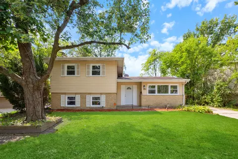 513 Blair St, Park Forest, IL 60466
