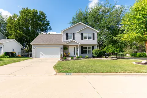 Exterior - 1700 Fairfield Dr, Normal, IL 61761 photo 2 of 8