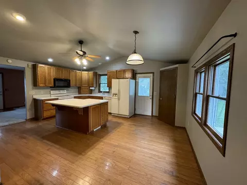 Kitchen - 422 E 5th St, Byron, IL 61010 photo 1 of 2