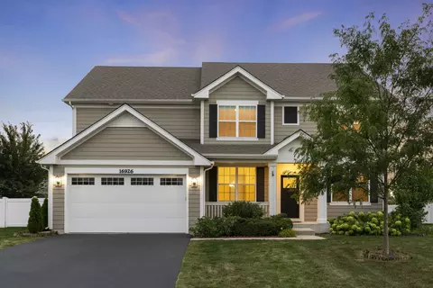 16926 S Callie Dr, Plainfield, IL 60586