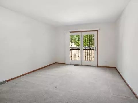 Bedroom - 1788 Monterey Ct, Hoffman Estates, IL 60169 photo 1 of 2