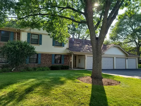 1135 Hawthrone Ct #D1, Wheeling, IL 60090