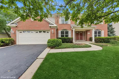 231 Ambria Dr, Mundelein, IL 60060