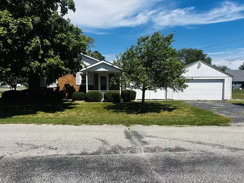 325 7th St, Chenoa, IL 61726 photo 26