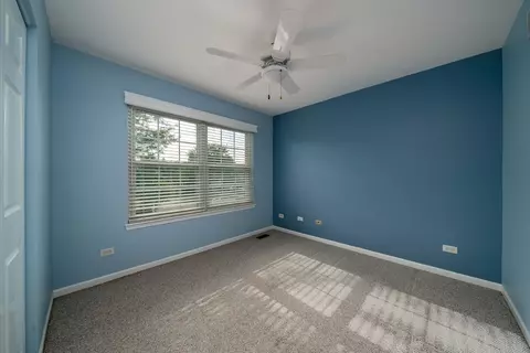 32535 Pilgrims Ct, Lakemoor, IL 60051 photo 17