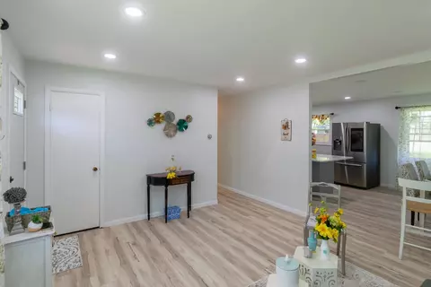 24102 W Hillcrest Dr, Plainfield, IL 60544 photo 4