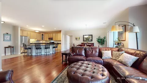 267 E Railroad Ave #208, Bartlett, IL 60103 photo 11