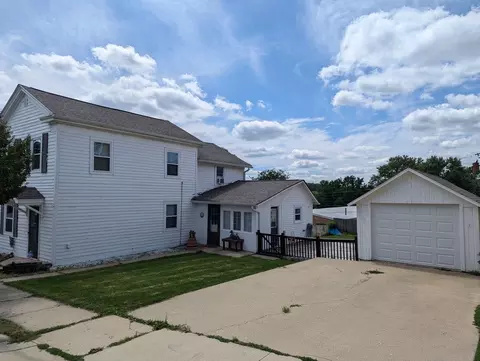 110 Main, Orangeville, IL 61060