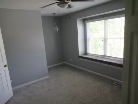 1615 Brighton Ln, Plainfield, IL 60586 photo 9