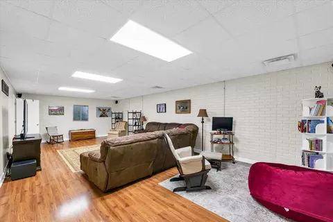 18 Hickory Ln, White Heath, IL 61884 photo 38