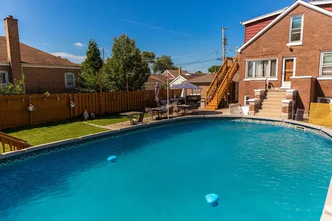 5608 S Massasoit Ave, Chicago, IL 60638 photo 2
