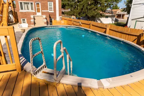 5608 S Massasoit Ave, Chicago, IL 60638 photo 4