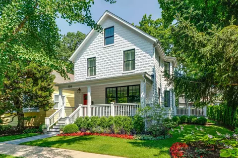 156 E Westminster, Lake Forest, IL 60045