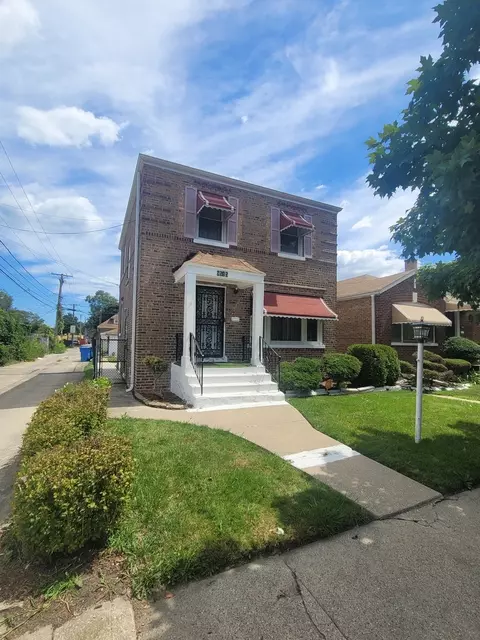 9515 S Dobson Ave, Chicago, IL 60628