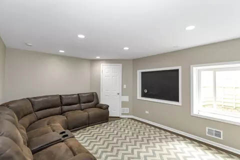 Other - 209 Garden Dr, Elgin, IL 60124 photo 5 of 7