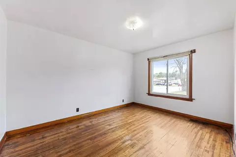 Bedroom - 247 E Hawkins St, Kankakee, IL 60901 photo 1 of 2