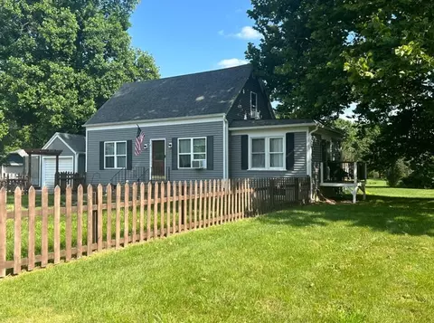 46 W821 Main Street Rd, Elburn, IL 60119