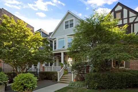 4426 N Greenview Ave, Chicago, IL 60640