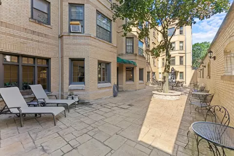 1316 Maple Ave #E-3, Evanston, IL 60201 photo 19