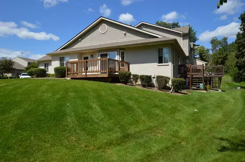 3109 River Birch Ct, Mchenry, IL 60051 photo 2