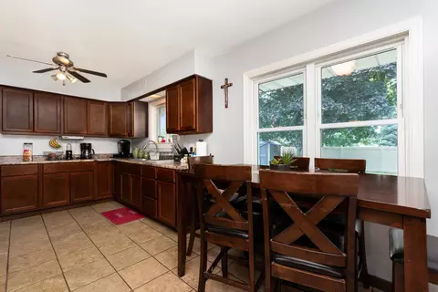 Kitchen - 809 Winthrop Ave, Joliet, IL 60435 photo 2 of 2