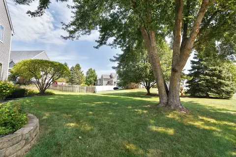 Exterior - 438 Harvard Ln, Bartlett, IL 60103 photo 6 of 7