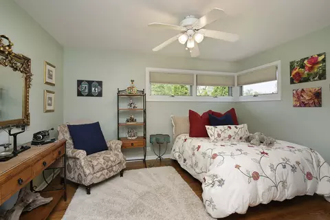 337 Warwick Rd, Deerfield, IL 60015 photo 11