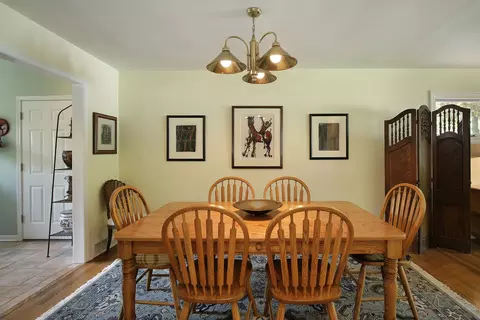 337 Warwick Rd, Deerfield, IL 60015 photo 4