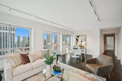 250 E Pearson St #3301, Chicago, IL 60611 photo 4