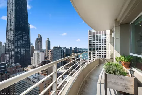 250 E Pearson St #3301, Chicago, IL 60611 photo 14