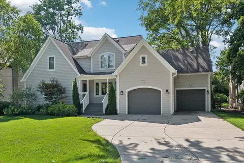 1134 Cherry St, Deerfield, IL 60015