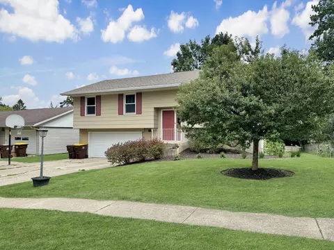 675 Shimer Dr, Freeport, IL 61032