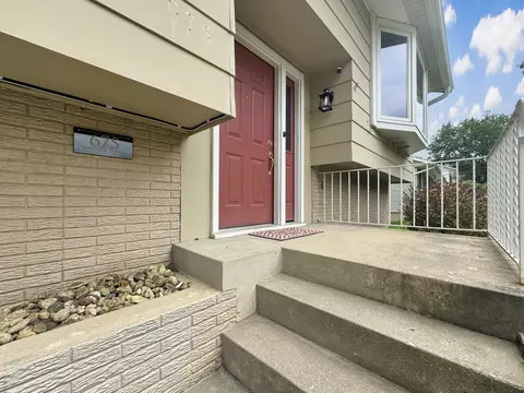 Exterior - 675 Shimer Dr, Freeport, IL 61032 photo 3 of 6