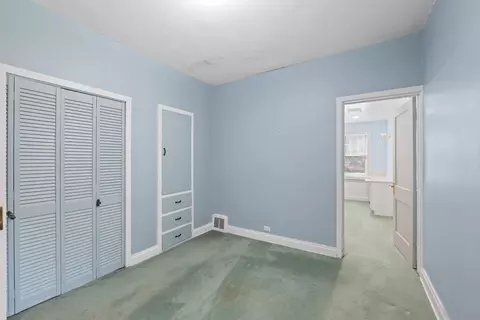 Bedroom - 306 E Prospect Ave, Lake Bluff, IL 60044 photo 1 of 3
