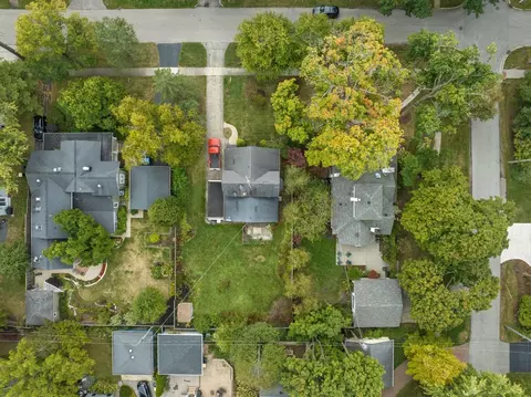 View/Area - 306 E Prospect Ave, Lake Bluff, IL 60044 photo 3 of 6