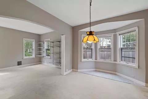 Living - 306 E Prospect Ave, Lake Bluff, IL 60044 photo 5 of 5