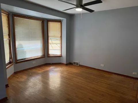 Living - 2524 S 16th Ave, Broadview, IL 60155 photo 6 of 8