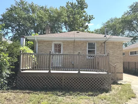 Exterior - 2524 S 16th Ave, Broadview, IL 60155 photo 9 of 12