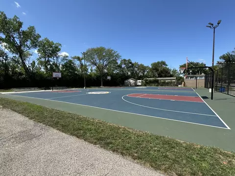 Exterior - 2524 S 16th Ave, Broadview, IL 60155 photo 10 of 12