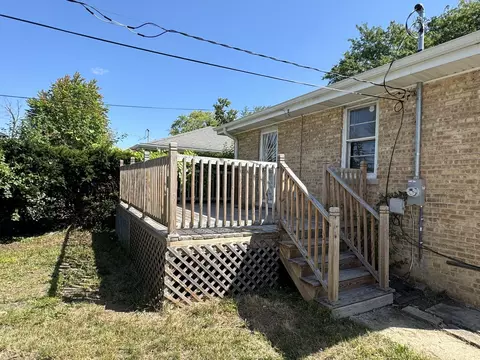 Exterior - 2524 S 16th Ave, Broadview, IL 60155 photo 7 of 12