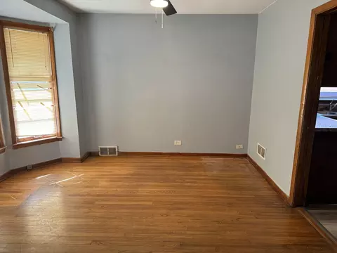 Living - 2524 S 16th Ave, Broadview, IL 60155 photo 7 of 8