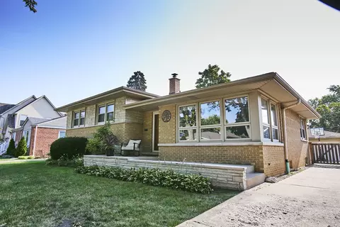 813 Newberry Ave, La Grange Park, IL 60526