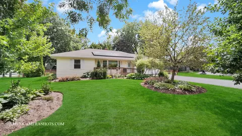 2101 Western Ave, Geneva, IL 60134
