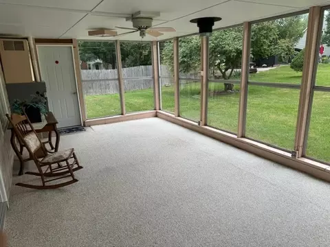 Exterior - 206 S Pine St, Delavan, IL 61734 photo 2 of 9