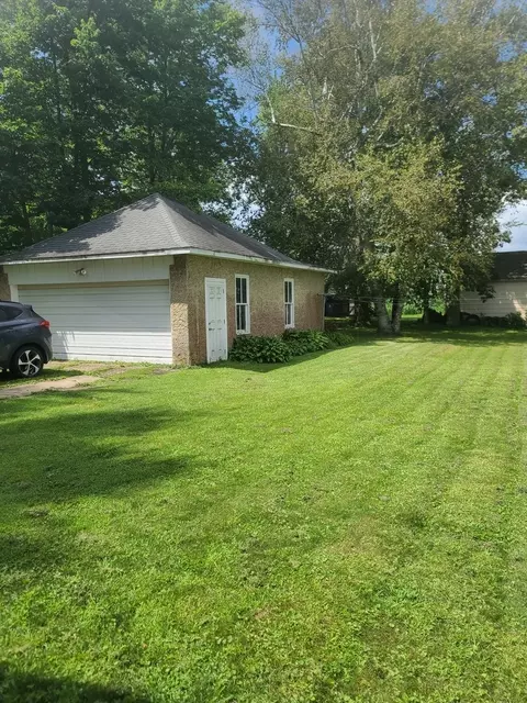 Exterior - 108 N Pine St, Buda, IL 61314 photo 2 of 5