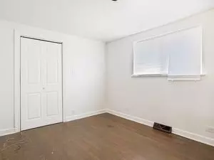 1807 E 93rd St, Chicago, IL 60617 photo 8