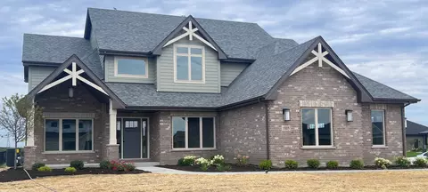 1805 Rose Dr, New Lenox, IL 60451