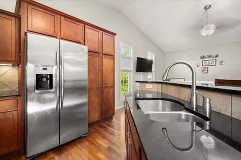 Kitchen - 2909 Red Oak Rd, Bloomington, IL 61704 photo 3 of 3